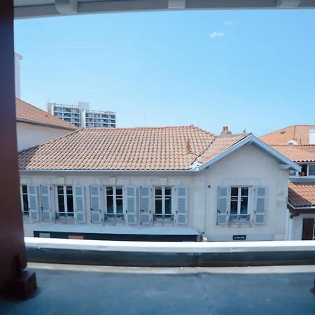 Apartament Coup De Coeur Assure Pour Ce T2 Renove Hyper Centre Biarritz Zewnętrze zdjęcie